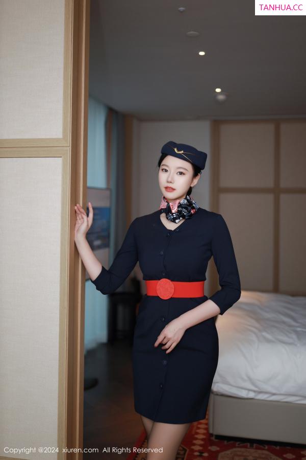 安然Maleah  [XiuRen]高清写真图 2024.07.30 No.8942 安然anran 黑丝美腿第2张图片